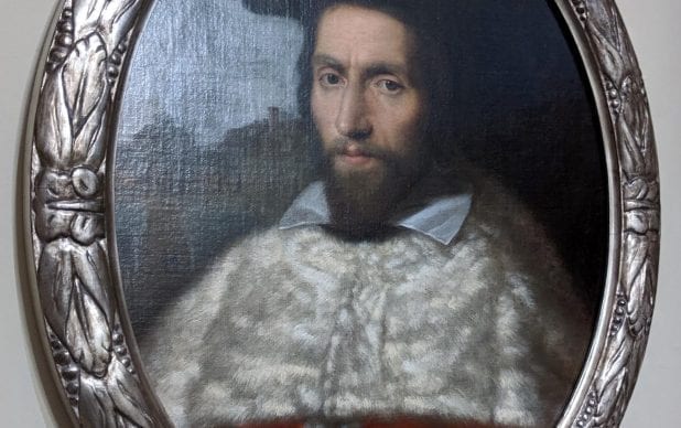 Produce replica frame for 17th century oval portrait