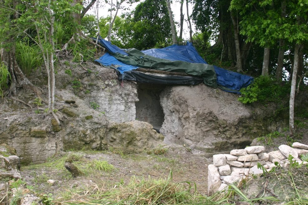 Maya Research Program. Blue Creek. Belize.