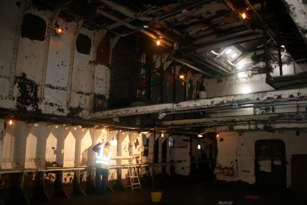 HMS M33 – M29-class monitor of the Royal Navy built in 1915.