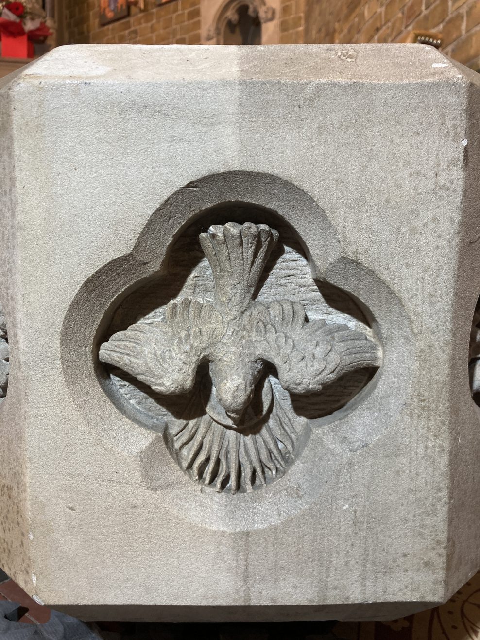 Font of the Sacred Heart R.C. – Sittingbourne – KENT